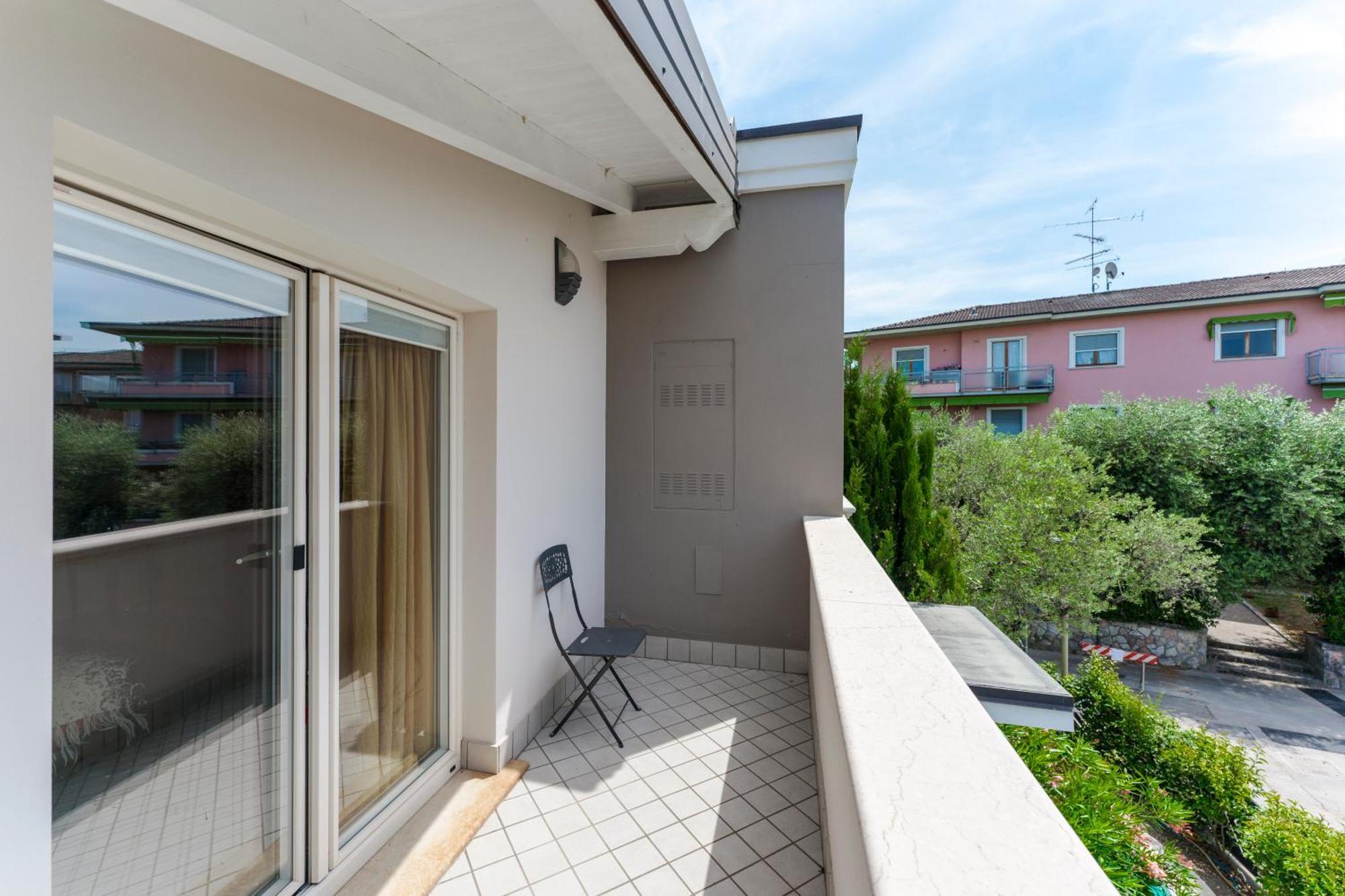 Matteotti Apartments Desenzano del Garda Exterior foto