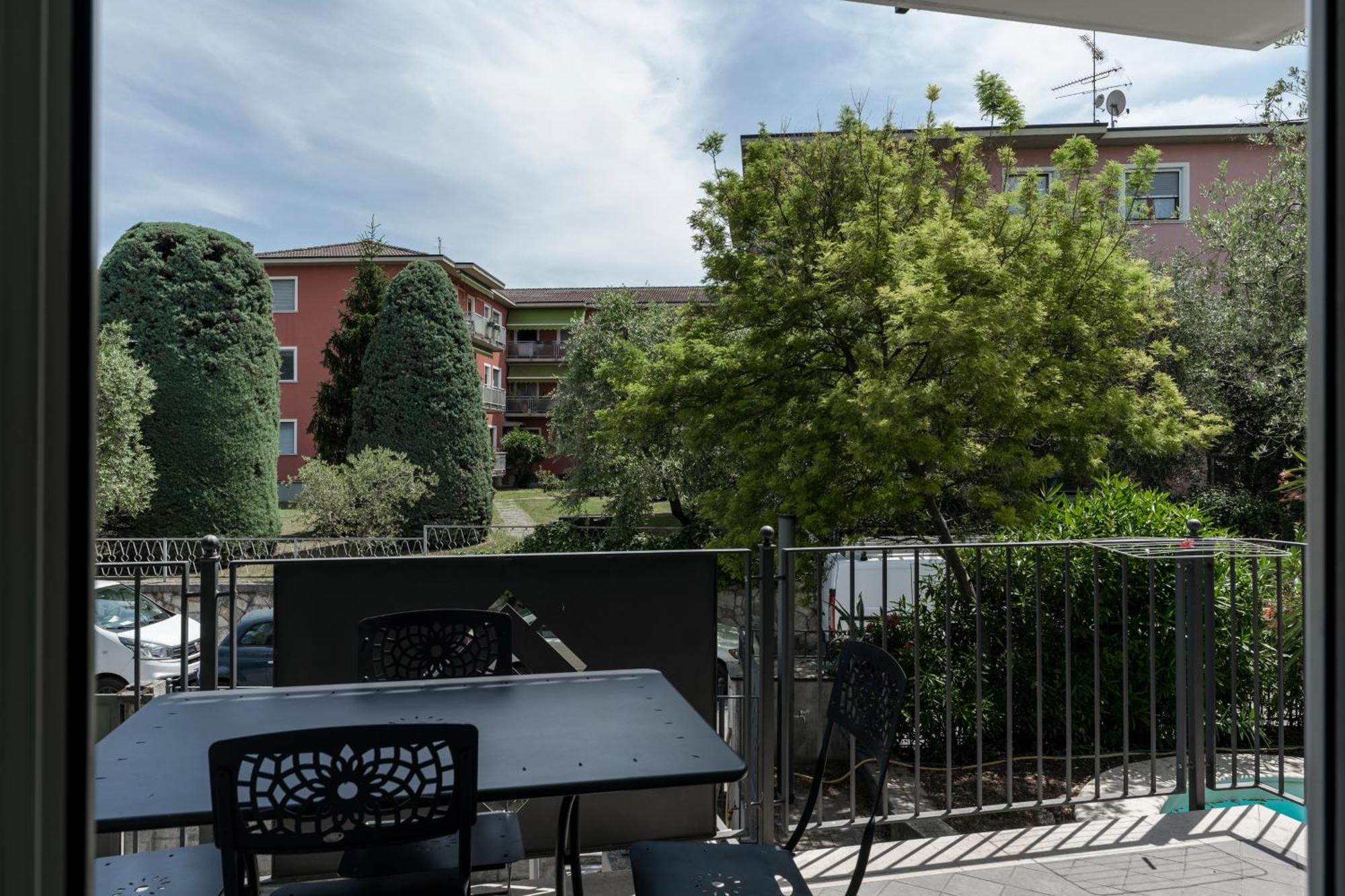 Matteotti Apartments Desenzano del Garda Exterior foto